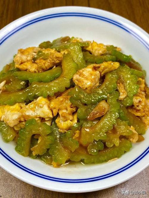 吃瓜解乏,轻松愉悦的休闲时光