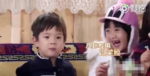 八卦趣事吃瓜视频,揭秘吃瓜视频背后的精彩瞬间