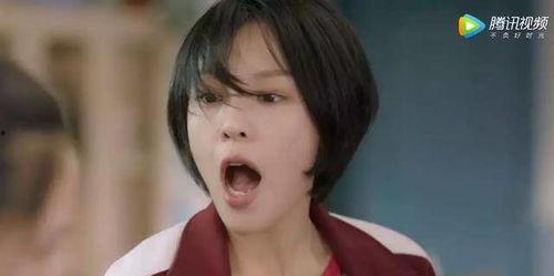 戏精女友完整版吃瓜视频,全程高能，笑料百出！